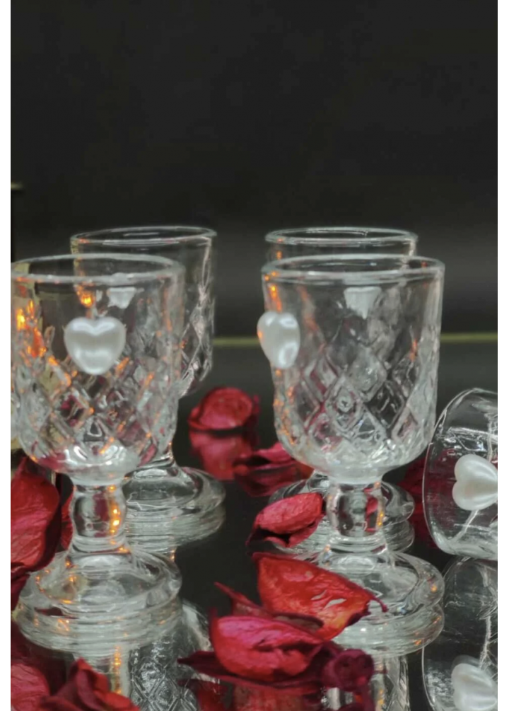 KirLiNova Prizma Desenli Kalp Detaylı Cam Kahve Yanı Bardak Takımı (6’lı)